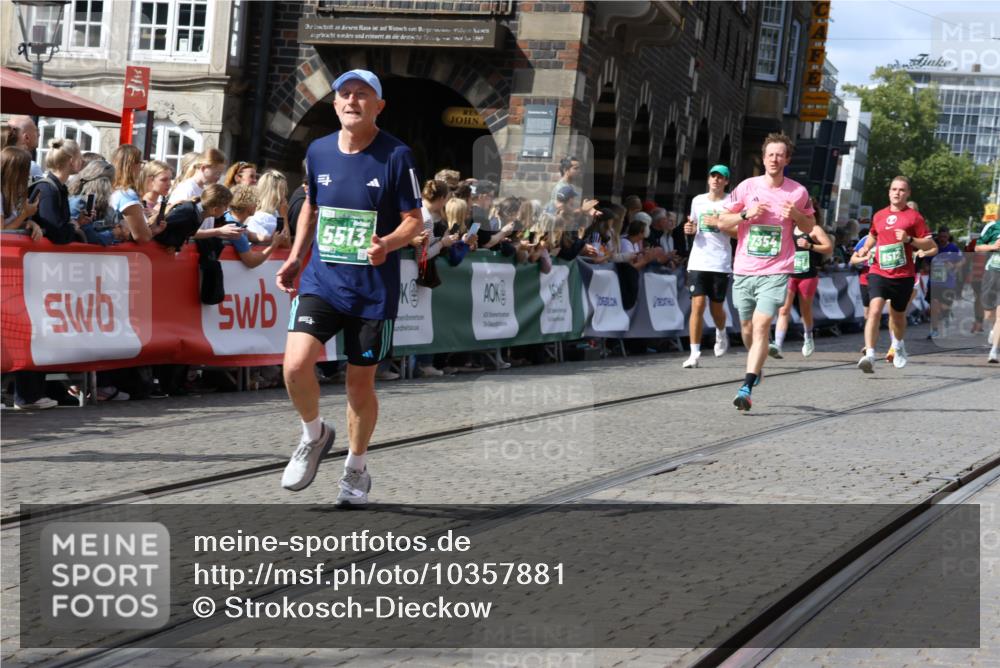 13.09.2026 - 21. swb-Marathon Bremen Strokosch-Dieckow http://msf.ph/oto/10357881 13.09.2026 13:33:51 Ziel 930, 2872, 2960, 2980, 3201, 3562, 4052, 4219, 4492, 4536, 4543, 4565, 5560, 5660, 5726, 5861, 5862, 5914, 6256, 6421, 6538, 6597, 6777, 6844, 6882, 6997, 7145, 7523, 7633, 7652, 7789, 7863, 8093, 8177, 8501, 8599, 8602, 8691, 9206, 9390, 9508, 9856, 9883, 10114, 13078, 1656, 2727, 3389, 3522, 3790, 3984, 4613, 5341, 5563, 5587, 6090, 6151, 6509, 6623, 7047, 7303, 7354, 7431, 7988, 8025, 8512, 8641, 8910, 13118 meine-sportfotos.de