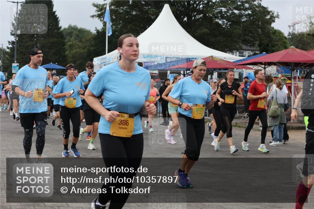 13.09.2026 - Kiel Lauf Andreas Tolksdorf http://msf.ph/oto/10357897 13.09.2026 10:00:17 Kiellinie 124, 362, 39, 386, 4, 38, 3737, 10171 meine-sportfotos.de
