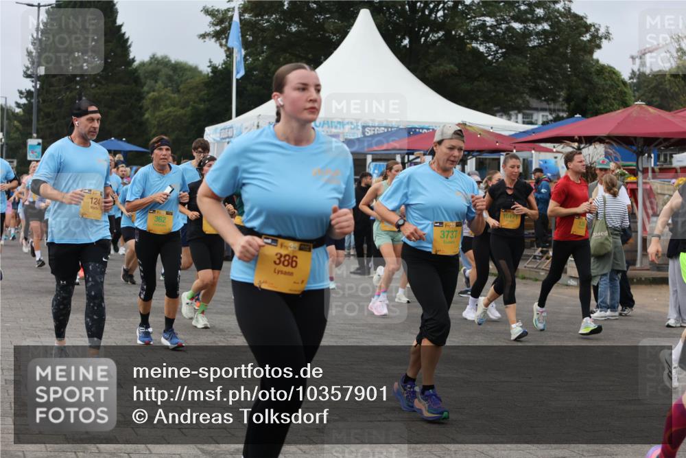 13.09.2026 - Kiel Lauf Andreas Tolksdorf http://msf.ph/oto/10357901 13.09.2026 10:00:17 Kiellinie 124, 362, 386, 3737, 10171 meine-sportfotos.de