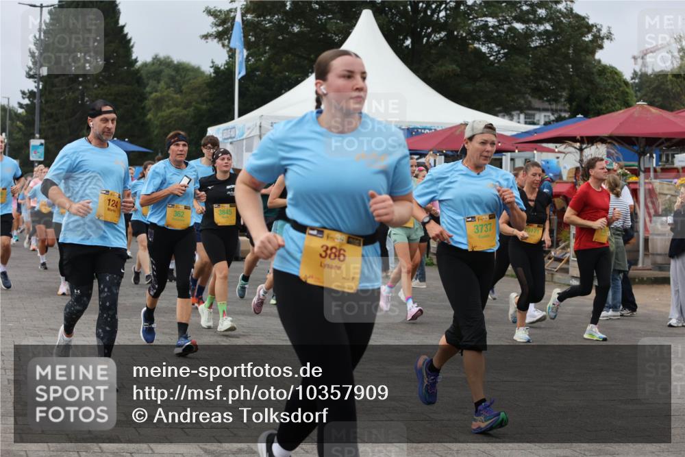 13.09.2026 - Kiel Lauf Andreas Tolksdorf http://msf.ph/oto/10357909 13.09.2026 10:00:17 Kiellinie 124, 362, 3845, 386, 38, 3737, 10171 meine-sportfotos.de