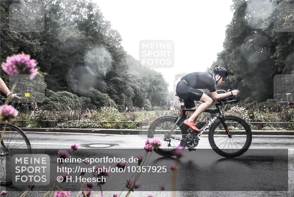 13.09.2026 - Stadtparktriathlon H.Heesch http://msf.ph/oto/10357925 13.09.2026 13:14:40 Radfahren 1283, 1312, 1360, 1391, 1400, 1410, 1435, 1464 meine-sportfotos.de