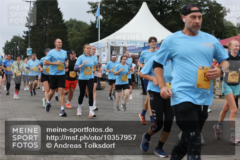 13.09.2026 - Kiel Lauf Andreas Tolksdorf http://msf.ph/oto/10357957 13.09.2026 10:00:18 Kiellinie 976, 550, 6121, 1, 99, 4670 meine-sportfotos.de