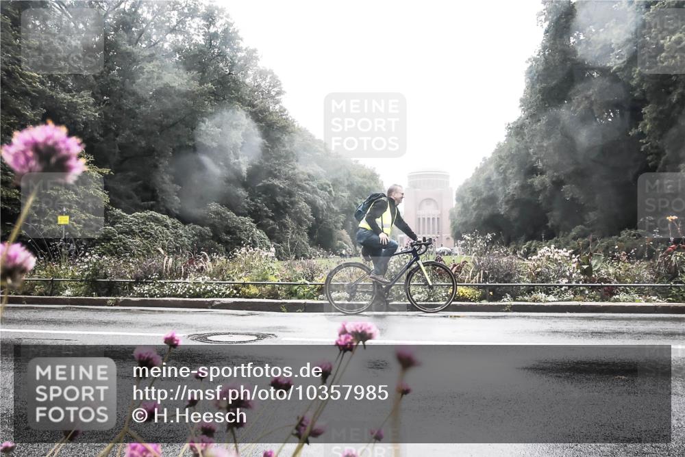 13.09.2026 - Stadtparktriathlon H.Heesch http://msf.ph/oto/10357985 13.09.2026 13:15:10 Radfahren 1210 meine-sportfotos.de