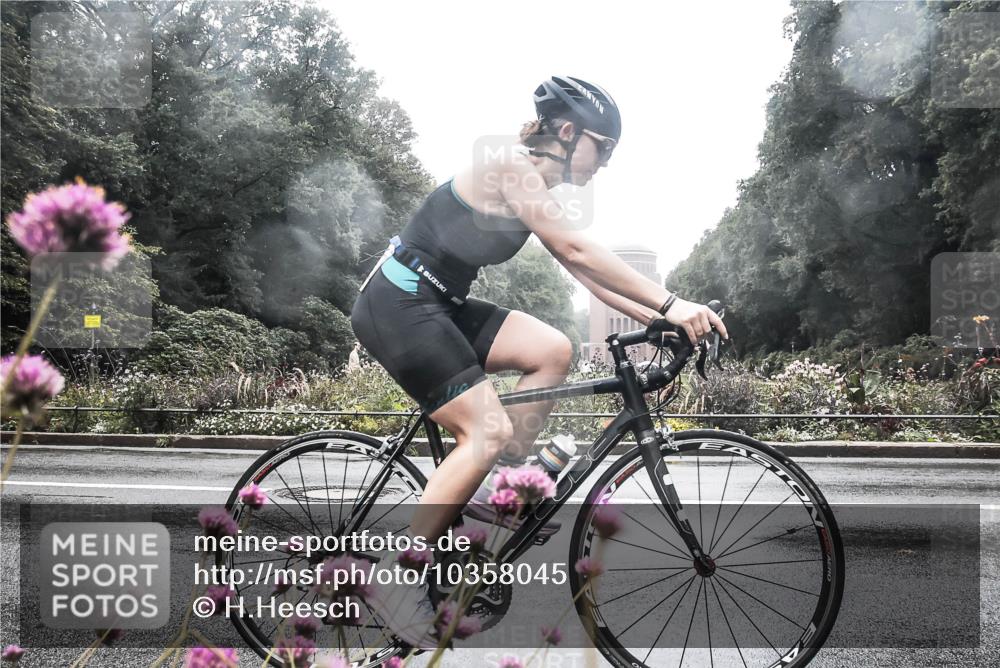 13.09.2026 - Stadtparktriathlon H.Heesch http://msf.ph/oto/10358045 13.09.2026 13:15:40 Radfahren 1219, 1379 meine-sportfotos.de