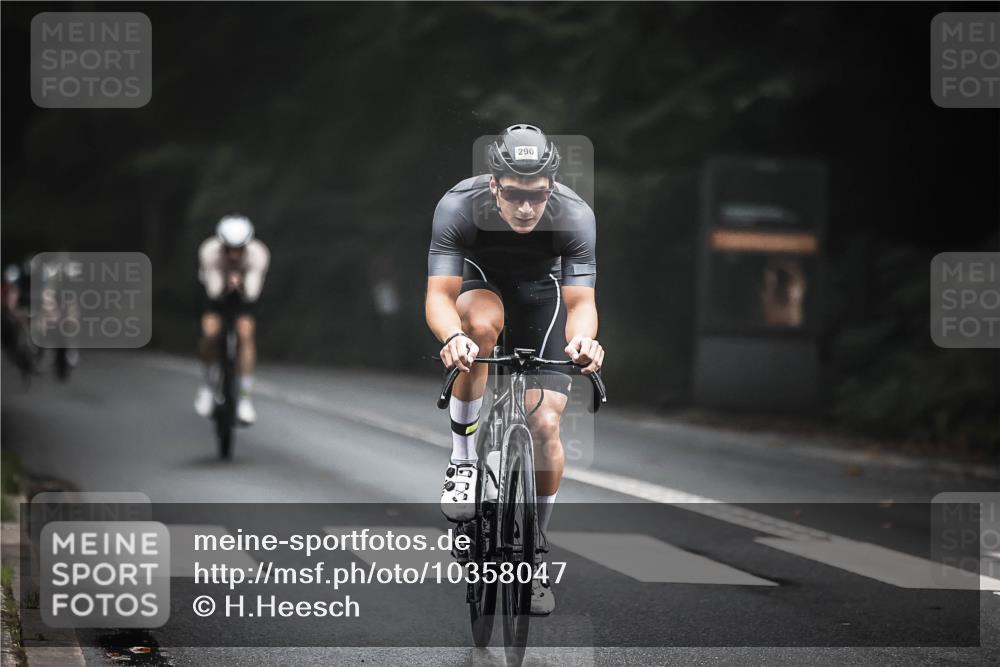 13.09.2026 - Stadtparktriathlon H.Heesch http://msf.ph/oto/10358047 13.09.2026 09:53:46 Radfahren 243, 289, 290, 328, 329 meine-sportfotos.de