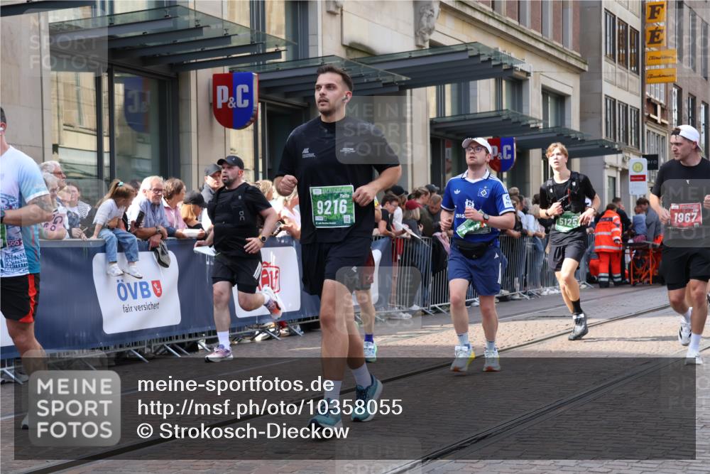 13.09.2026 - 21. swb-Marathon Bremen Strokosch-Dieckow http://msf.ph/oto/10358055 13.09.2026 13:34:49 Ziel 489, 536, 2003, 2366, 2413, 2430, 2492, 2625, 2755, 3063, 3217, 3311, 3768, 3916, 4487, 4635, 4985, 5016, 5125, 5647, 6085, 6320, 6391, 6403, 6627, 6655, 6750, 6756, 7123, 7405, 7657, 7703, 7750, 7998, 8300, 8328, 8515, 8623, 9017, 9216, 9526, 9527, 13017, 13018, 13051, 13060, 784, 809, 1210, 1395, 1871, 1967, 2525, 2561, 2755, 2831, 3052, 3058, 3181, 3318, 3353, 3380, 3388, 3409, 3765, 3842, 4537, 5378, 5415, 5488, 5684, 5694, 5760, 6085 meine-sportfotos.de