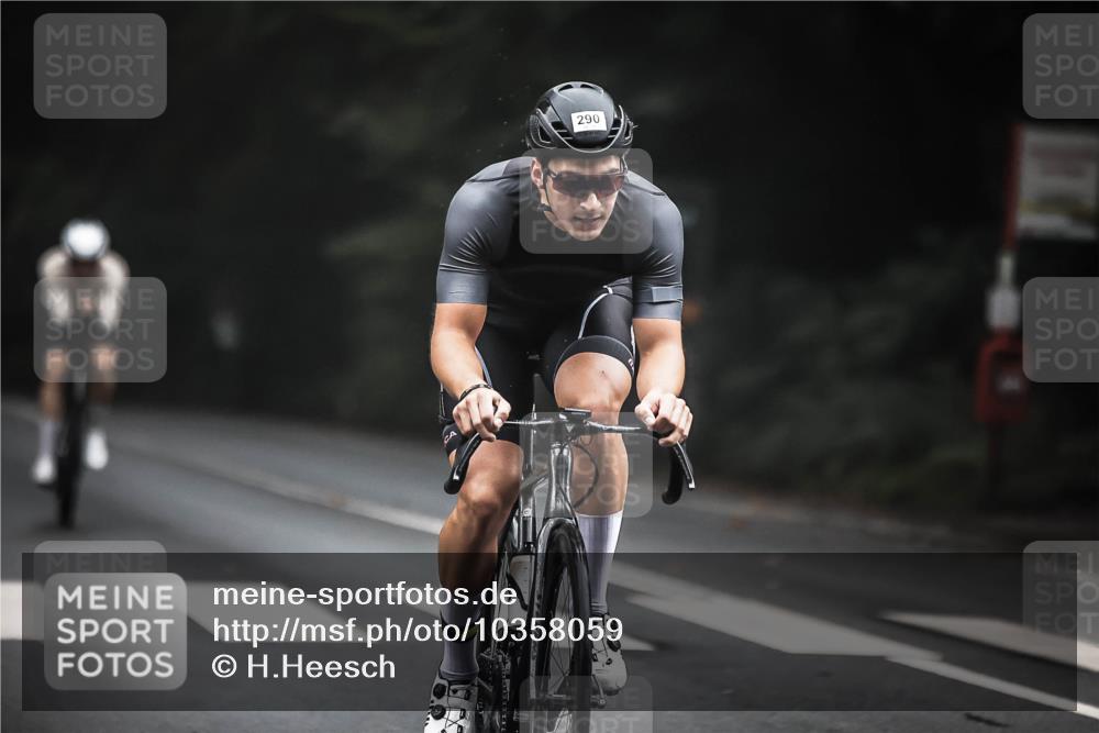 13.09.2026 - Stadtparktriathlon H.Heesch http://msf.ph/oto/10358059 13.09.2026 09:53:46 Radfahren 243, 289, 290, 328, 329 meine-sportfotos.de