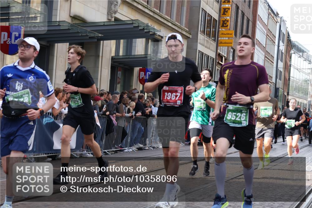13.09.2026 - 21. swb-Marathon Bremen Strokosch-Dieckow http://msf.ph/oto/10358096 13.09.2026 13:34:50 Ziel 489, 536, 2003, 2366, 2413, 2430, 2492, 2625, 3063, 3217, 3311, 3768, 3916, 4487, 4635, 4985, 5016, 5125, 5647, 6320, 6391, 6403, 6627, 6655, 6750, 6756, 7123, 7405, 7657, 7703, 7750, 7998, 8300, 8328, 8515, 8623, 9017, 9216, 9526, 9527, 13017, 13018, 13051, 13060, 489, 784, 809, 1210, 1395, 1871, 1967, 2525, 2561, 2755, 2831, 3052, 3058, 3181, 3217, 3318, 3353, 3380, 3388, 3409, 3765, 3768, 3842, 4537, 5378, 5415, 5488, 5684, 5694, 5760, 6085 meine-sportfotos.de