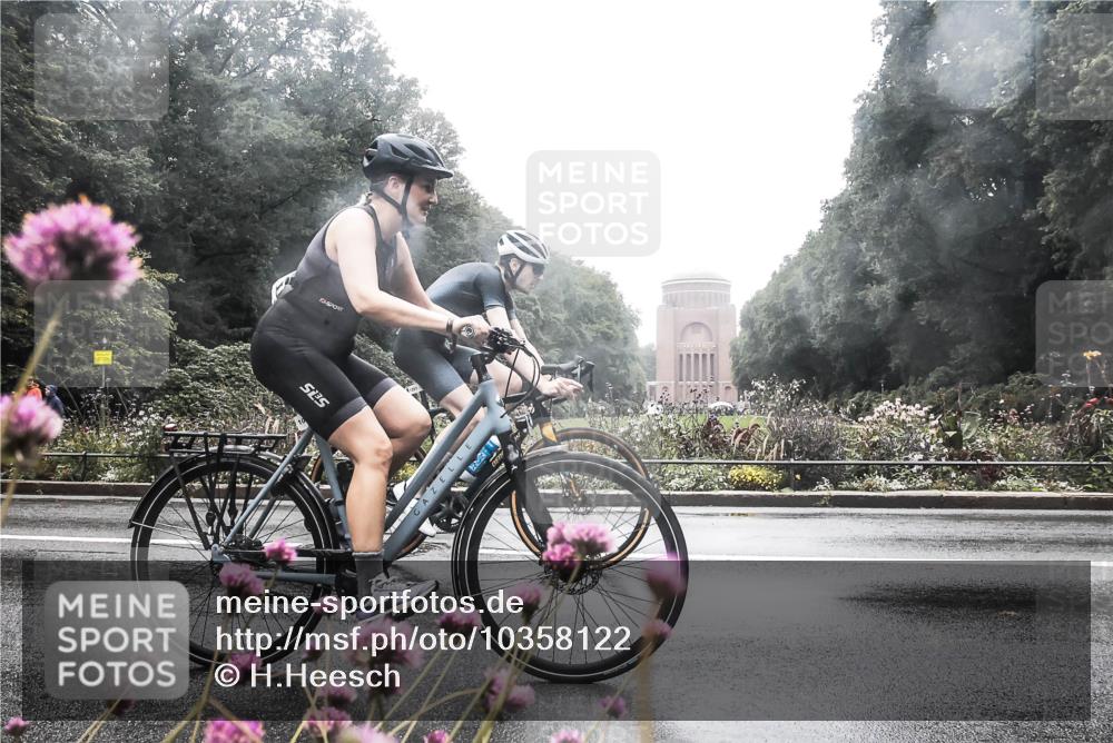 13.09.2026 - Stadtparktriathlon H.Heesch http://msf.ph/oto/10358122 13.09.2026 13:16:20 Radfahren 1097, 1263, 1264, 1351, 1383, 1437, 1457 meine-sportfotos.de