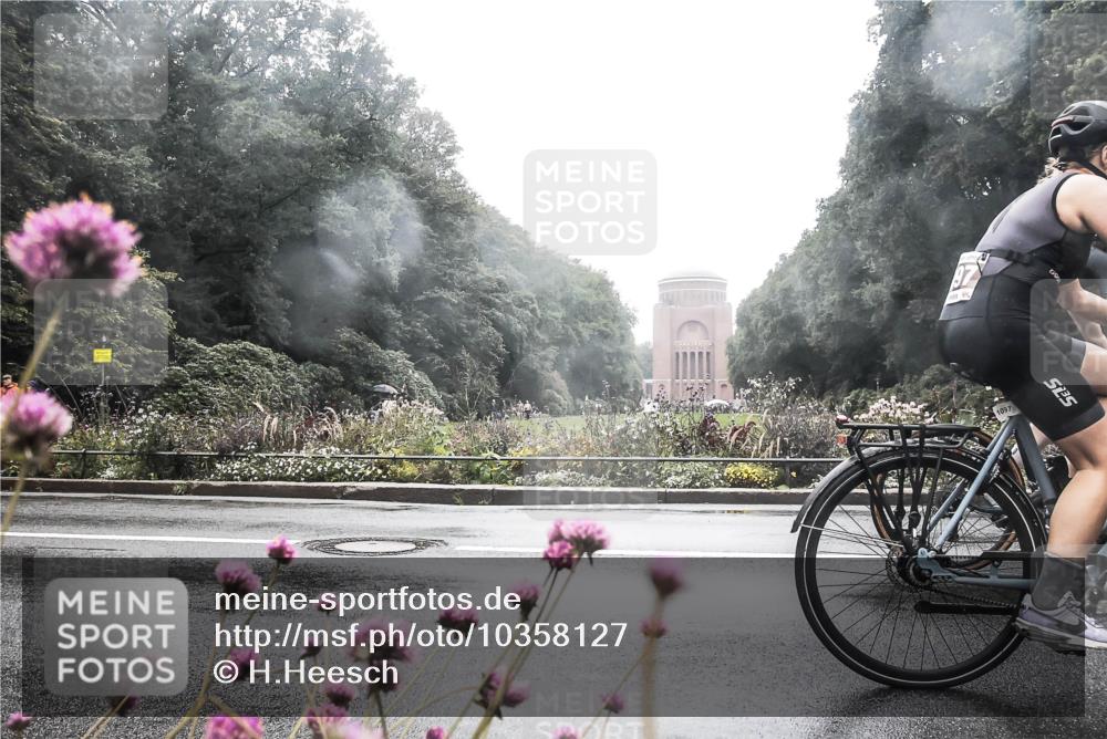 13.09.2026 - Stadtparktriathlon H.Heesch http://msf.ph/oto/10358127 13.09.2026 13:16:20 Radfahren 1097, 1263, 1264, 1351, 1383, 1437, 1457 meine-sportfotos.de