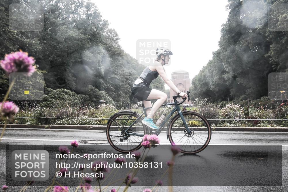 13.09.2026 - Stadtparktriathlon H.Heesch http://msf.ph/oto/10358131 13.09.2026 13:16:21 Radfahren 1097, 1263, 1264, 1351, 1383, 1457 meine-sportfotos.de