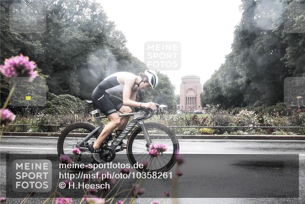 13.09.2026 - Stadtparktriathlon H.Heesch http://msf.ph/oto/10358261 13.09.2026 13:17:52 Radfahren 1405, 1465, 1475 meine-sportfotos.de