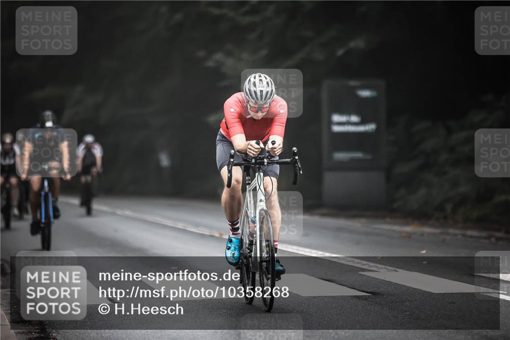 13.09.2026 - Stadtparktriathlon H.Heesch http://msf.ph/oto/10358268 13.09.2026 09:54:19 Radfahren 216, 226, 257, 298, 302, 317 meine-sportfotos.de