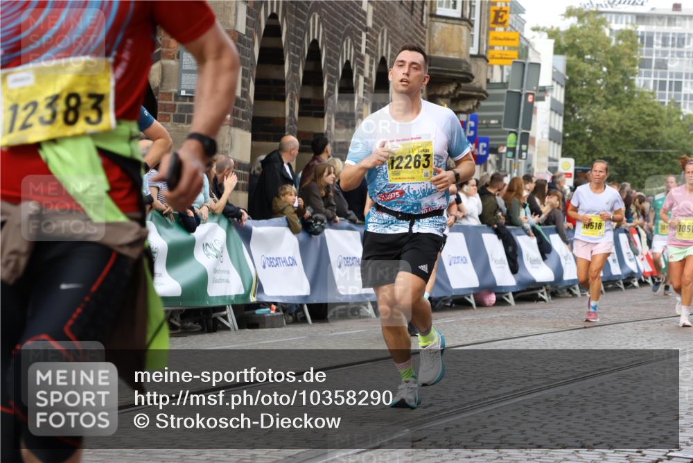 13.09.2026 - 21. swb-Marathon Bremen Strokosch-Dieckow http://msf.ph/oto/10358290 13.09.2026 10:57:26 Ziel 10157, 10166, 10408, 10578, 10687, 10700, 10772, 10969, 11000, 11079, 11236, 11292, 11328, 11484, 11667, 11946, 12032, 12382, 12383, 10177, 11106, 11245, 11365, 11480, 11734, 11965, 11966, 12111, 12222, 12264, 12372 meine-sportfotos.de