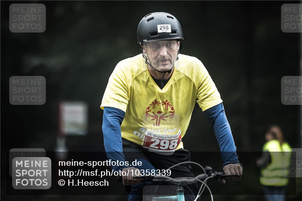 13.09.2026 - Stadtparktriathlon H.Heesch http://msf.ph/oto/10358339 13.09.2026 09:54:25 Radfahren 216, 223, 226, 298, 302, 309, 317 meine-sportfotos.de
