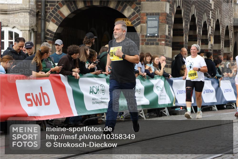 13.09.2026 - 21. swb-Marathon Bremen Strokosch-Dieckow http://msf.ph/oto/10358349 13.09.2026 10:57:29 Ziel 10157, 10166, 10408, 10578, 10687, 10700, 10772, 10969, 11236, 11292, 11484, 11667, 12032, 12263, 12382, 12383, 12411, 10177, 10460, 11106, 11245, 11480, 11532, 11568, 11965, 11966, 12222, 12264 meine-sportfotos.de