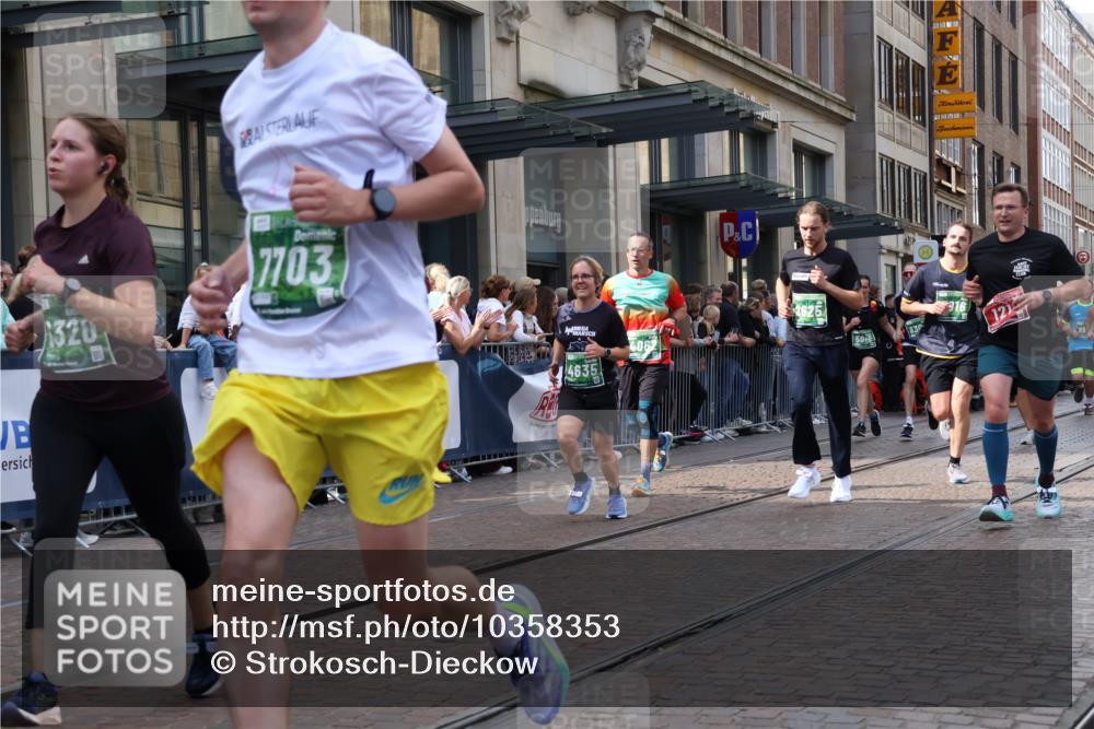 13.09.2026 - 21. swb-Marathon Bremen Strokosch-Dieckow http://msf.ph/oto/10358353 13.09.2026 13:34:59 Ziel 536, 1150, 2003, 2041, 2090, 2366, 2492, 2625, 2866, 3055, 3063, 3311, 3621, 3916, 4062, 4487, 4635, 4985, 5016, 5125, 5647, 6315, 6320, 6391, 6418, 6750, 6837, 7285, 7305, 7377, 7657, 7703, 7998, 8300, 8328, 8401, 8530, 8773, 8915, 9017, 9216, 9526, 9527, 13051, 489, 1210, 1967, 2413, 2430, 2525, 2561, 2755, 2831, 3181, 3217, 3353, 3380, 3765, 3768, 3842, 5125, 5378, 5415, 5647, 5684, 5694, 6085, 6403, 6627, 6655, 6756, 7123, 7405, 7750, 8515 meine-sportfotos.de