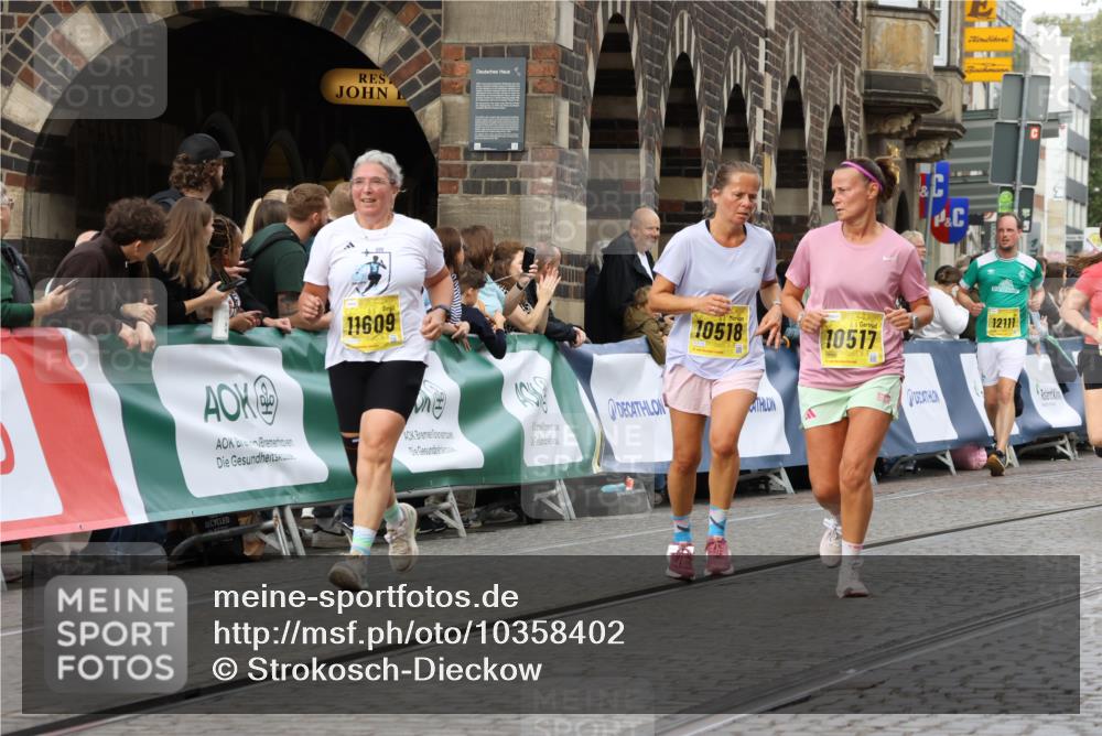 13.09.2026 - 21. swb-Marathon Bremen Strokosch-Dieckow http://msf.ph/oto/10358402 13.09.2026 10:57:30 Ziel 10157, 10166, 10408, 10578, 10687, 10700, 10772, 10969, 11236, 11292, 11484, 11667, 12032, 12263, 12382, 12383, 12400, 12411, 10460, 11106, 11153, 11245, 11532, 11568, 11965, 11966, 12222, 12264 meine-sportfotos.de