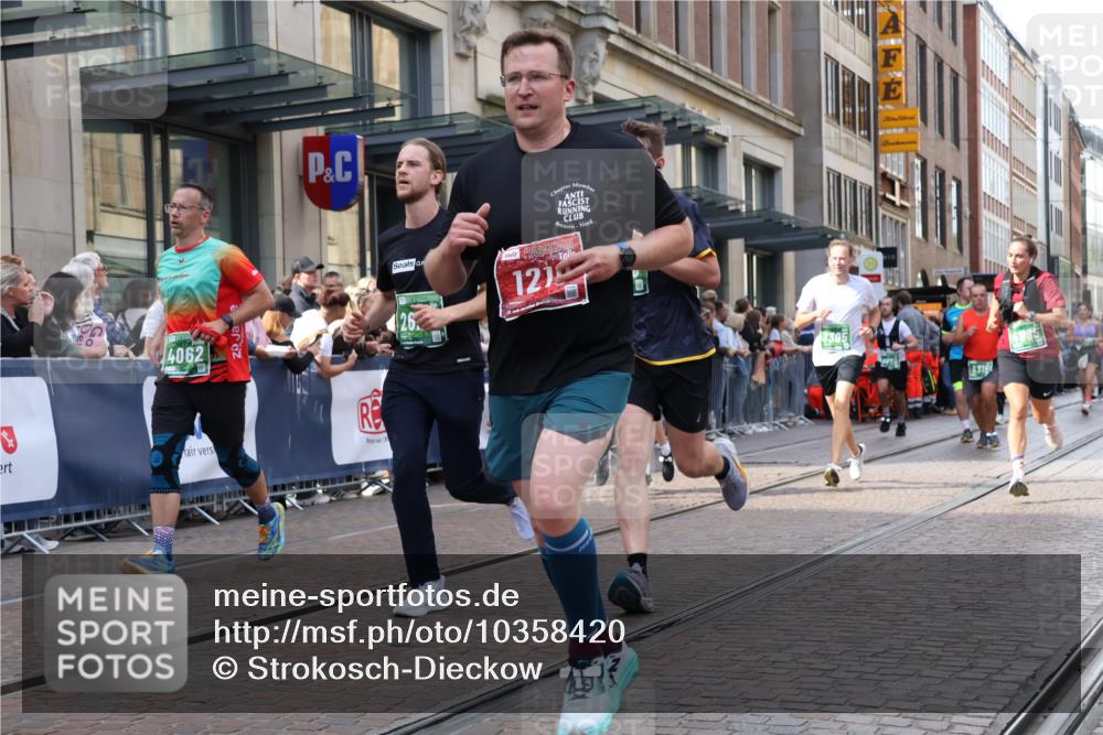 13.09.2026 - 21. swb-Marathon Bremen Strokosch-Dieckow http://msf.ph/oto/10358420 13.09.2026 13:35:00 Ziel 536, 1150, 2003, 2041, 2090, 2318, 2366, 2492, 2625, 2866, 3055, 3063, 3311, 3621, 3916, 4062, 4487, 4635, 4985, 5016, 6315, 6320, 6391, 6418, 6750, 6837, 7285, 7305, 7377, 7657, 7703, 7998, 8300, 8328, 8401, 8530, 8773, 8915, 9017, 9216, 9526, 9527, 9845, 489, 1210, 1967, 2413, 2430, 2525, 2561, 2755, 3181, 3217, 3353, 3380, 3765, 3768, 3842, 4487, 5125, 5378, 5415, 5647, 5684, 6085, 6403, 6627, 6655, 6756, 7123, 7405, 7750, 8515 meine-sportfotos.de