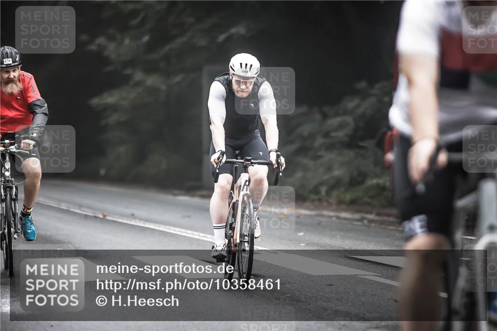 13.09.2026 - Stadtparktriathlon H.Heesch http://msf.ph/oto/10358461 13.09.2026 09:54:47 Radfahren 249, 253, 276, 316, 334, 335 meine-sportfotos.de