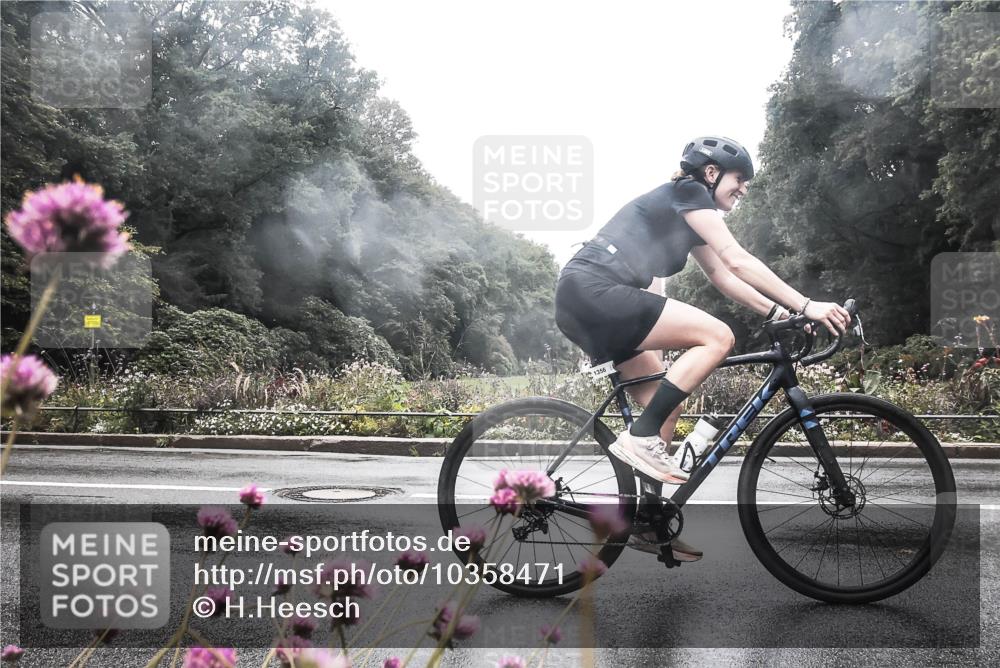 13.09.2026 - Stadtparktriathlon H.Heesch http://msf.ph/oto/10358471 13.09.2026 13:19:30 Radfahren 1334, 1347, 1355, 1356, 1364, 1374, 1429 meine-sportfotos.de