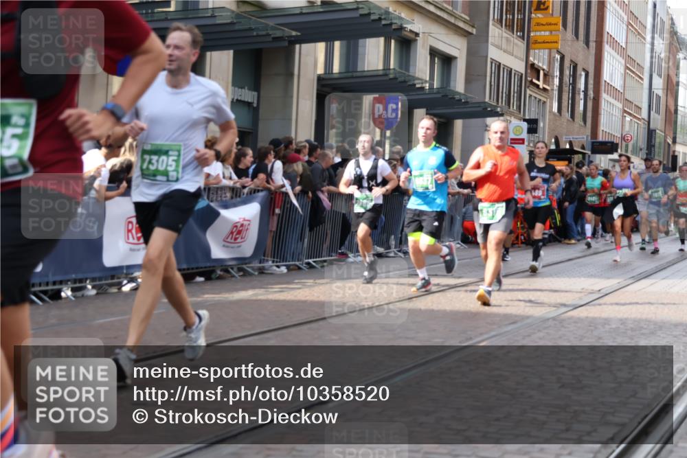 13.09.2026 - 21. swb-Marathon Bremen Strokosch-Dieckow http://msf.ph/oto/10358520 13.09.2026 13:35:03 Ziel 536, 1150, 2003, 2041, 2090, 2318, 2356, 2366, 2492, 2625, 2866, 3055, 3063, 3311, 3621, 3916, 4062, 4635, 4985, 5016, 5661, 6315, 6320, 6418, 6750, 6837, 7285, 7305, 7377, 7657, 7703, 7998, 8300, 8328, 8401, 8530, 8773, 8915, 9017, 9216, 9526, 9527, 9845, 9887, 489, 1210, 1967, 2413, 2430, 2492, 2525, 2561, 2755, 3063, 3181, 3217, 3353, 3380, 3768, 3842, 4487, 5125, 5415, 5647, 5684, 6085, 6391, 6403, 6627, 6655, 6756, 7123, 7405, 7750, 8515 meine-sportfotos.de