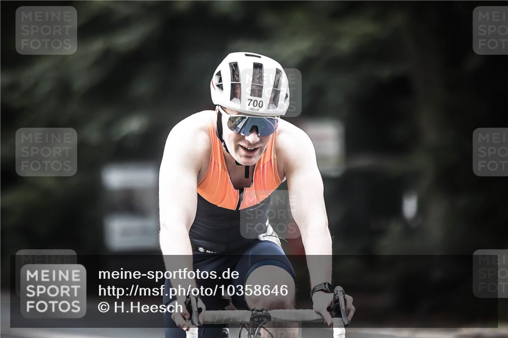 13.09.2026 - Stadtparktriathlon H.Heesch http://msf.ph/oto/10358646 13.09.2026 11:12:10 Radfahren 506, 519, 598, 600, 700 meine-sportfotos.de