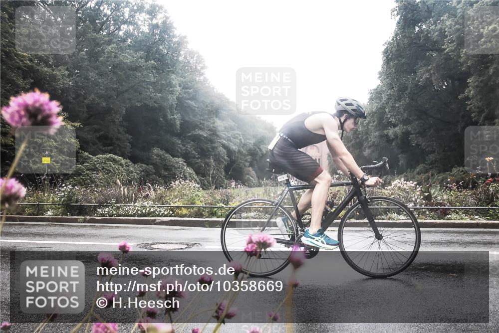 13.09.2026 - Stadtparktriathlon H.Heesch http://msf.ph/oto/10358669 13.09.2026 13:21:26 Radfahren 1341, 1407, 1461, 1473, 1482, 1519, 1521, 1526 meine-sportfotos.de