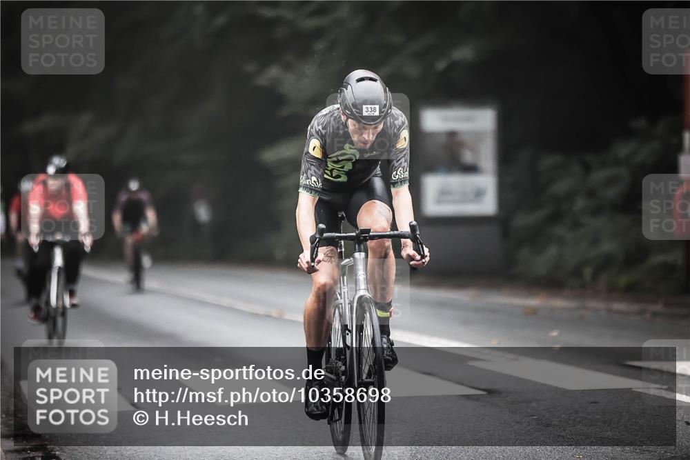 13.09.2026 - Stadtparktriathlon H.Heesch http://msf.ph/oto/10358698 13.09.2026 09:55:20 Radfahren 210, 218, 254, 281, 283, 297, 320, 327, 338 meine-sportfotos.de