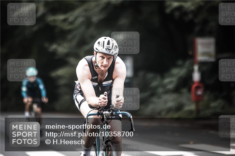 13.09.2026 - Stadtparktriathlon H.Heesch http://msf.ph/oto/10358700 13.09.2026 11:12:13 Radfahren 506, 519, 598, 700 meine-sportfotos.de