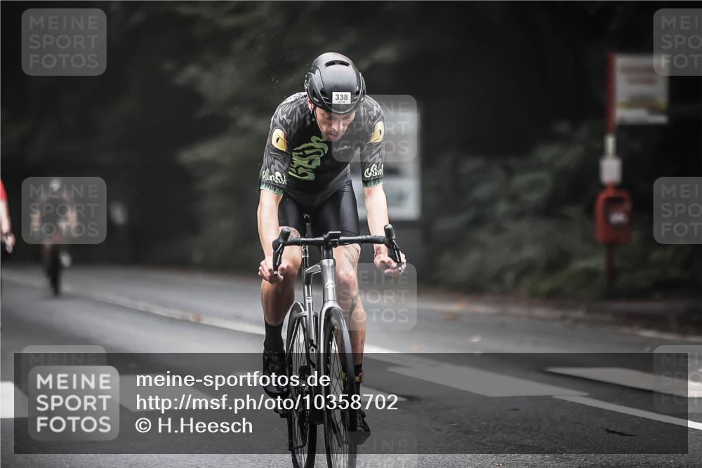 13.09.2026 - Stadtparktriathlon H.Heesch http://msf.ph/oto/10358702 13.09.2026 09:55:20 Radfahren 210, 218, 254, 281, 283, 297, 320, 327, 338 meine-sportfotos.de