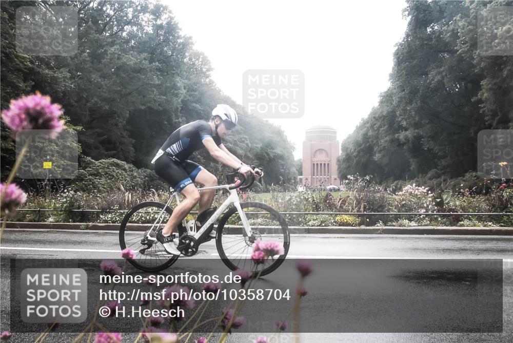 13.09.2026 - Stadtparktriathlon H.Heesch http://msf.ph/oto/10358704 13.09.2026 13:21:40 Radfahren 1344, 1408, 1464, 1511, 1514 meine-sportfotos.de