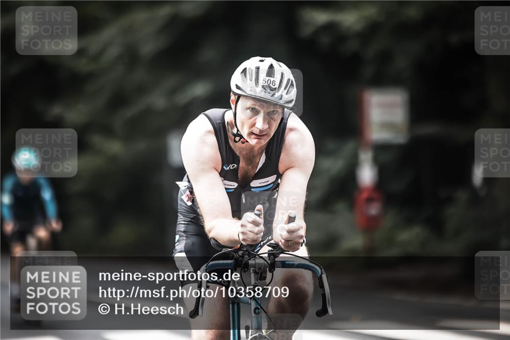 13.09.2026 - Stadtparktriathlon H.Heesch http://msf.ph/oto/10358709 13.09.2026 11:12:13 Radfahren 506, 519, 598, 700 meine-sportfotos.de