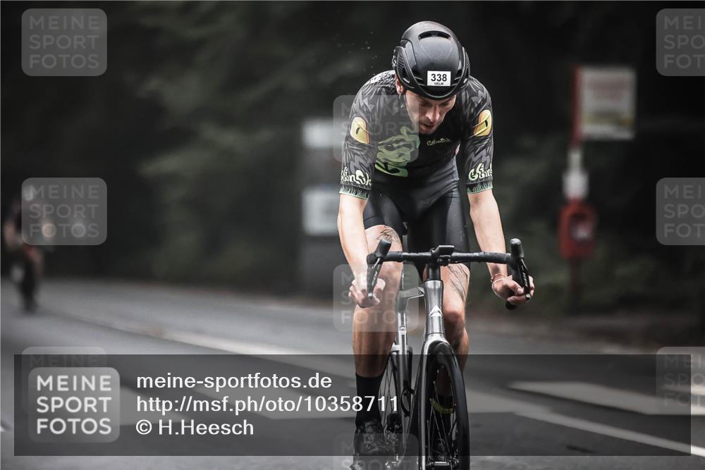 13.09.2026 - Stadtparktriathlon H.Heesch http://msf.ph/oto/10358711 13.09.2026 09:55:21 Radfahren 210, 254, 281, 283, 297, 320, 327, 338 meine-sportfotos.de
