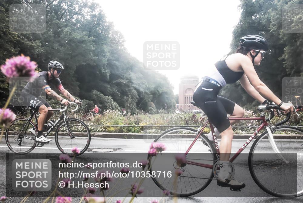 13.09.2026 - Stadtparktriathlon H.Heesch http://msf.ph/oto/10358716 13.09.2026 13:21:41 Radfahren 1344, 1408, 1511, 1514 meine-sportfotos.de