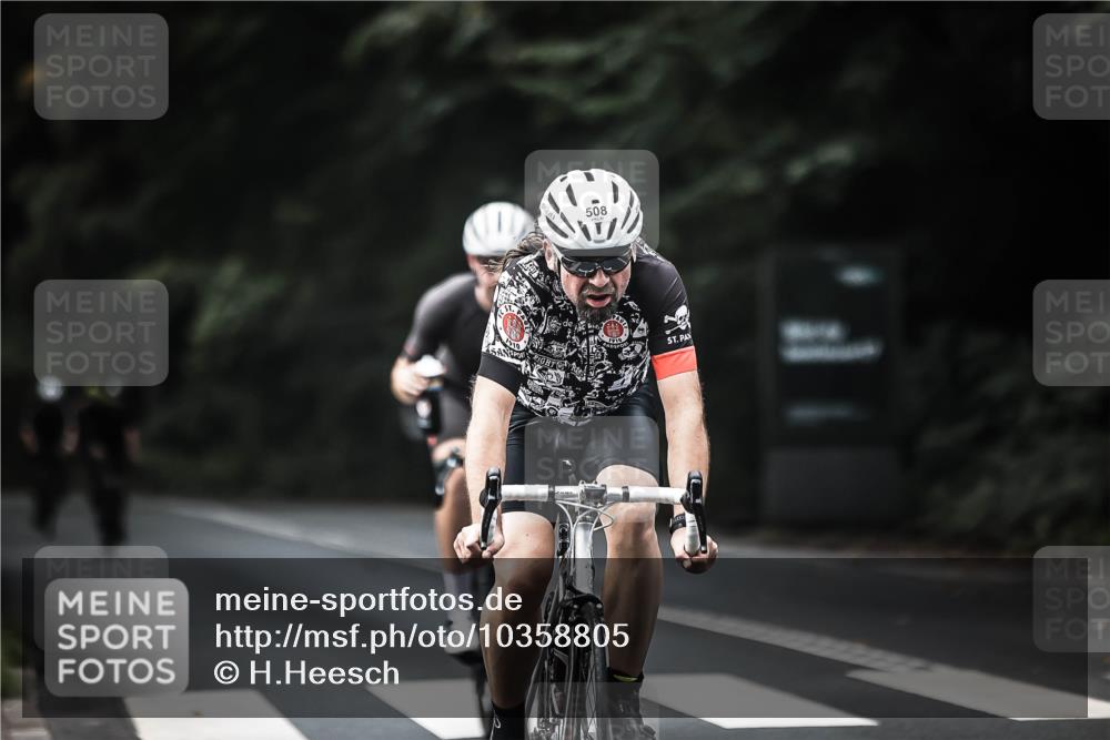 13.09.2026 - Stadtparktriathlon H.Heesch http://msf.ph/oto/10358805 13.09.2026 11:12:29 Radfahren 508, 595, 619, 664 meine-sportfotos.de