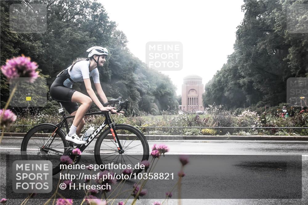 13.09.2026 - Stadtparktriathlon H.Heesch http://msf.ph/oto/10358821 13.09.2026 13:22:42 Radfahren 1474 meine-sportfotos.de