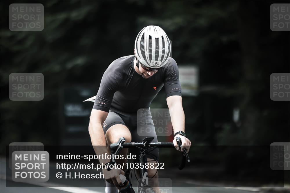 13.09.2026 - Stadtparktriathlon H.Heesch http://msf.ph/oto/10358822 13.09.2026 11:12:30 Radfahren 508, 595, 619, 664 meine-sportfotos.de