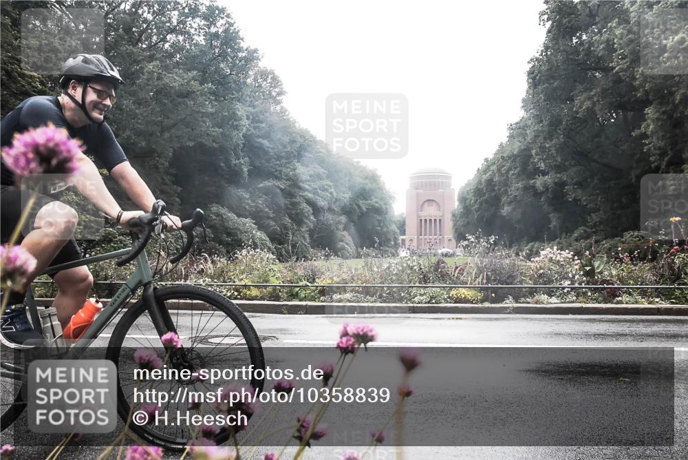 13.09.2026 - Stadtparktriathlon H.Heesch http://msf.ph/oto/10358839 13.09.2026 13:22:51 Radfahren 1245 meine-sportfotos.de