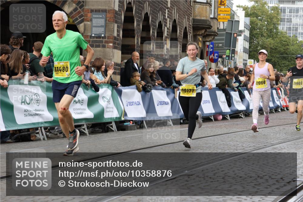 13.09.2026 - 21. swb-Marathon Bremen Strokosch-Dieckow http://msf.ph/oto/10358876 13.09.2026 10:57:40 Ziel 10166, 10226, 10300, 10394, 10517, 10518, 10578, 10687, 10700, 10969, 11236, 11292, 11365, 11484, 11498, 11609, 11667, 11734, 12037, 12111, 12263, 12372, 12382, 12383, 12400, 12411, 10078, 10460, 10565, 10707, 10728, 11153, 11532, 11568, 11824, 11856, 12228, 12231, 12264, 12427, 12551, 12555 meine-sportfotos.de