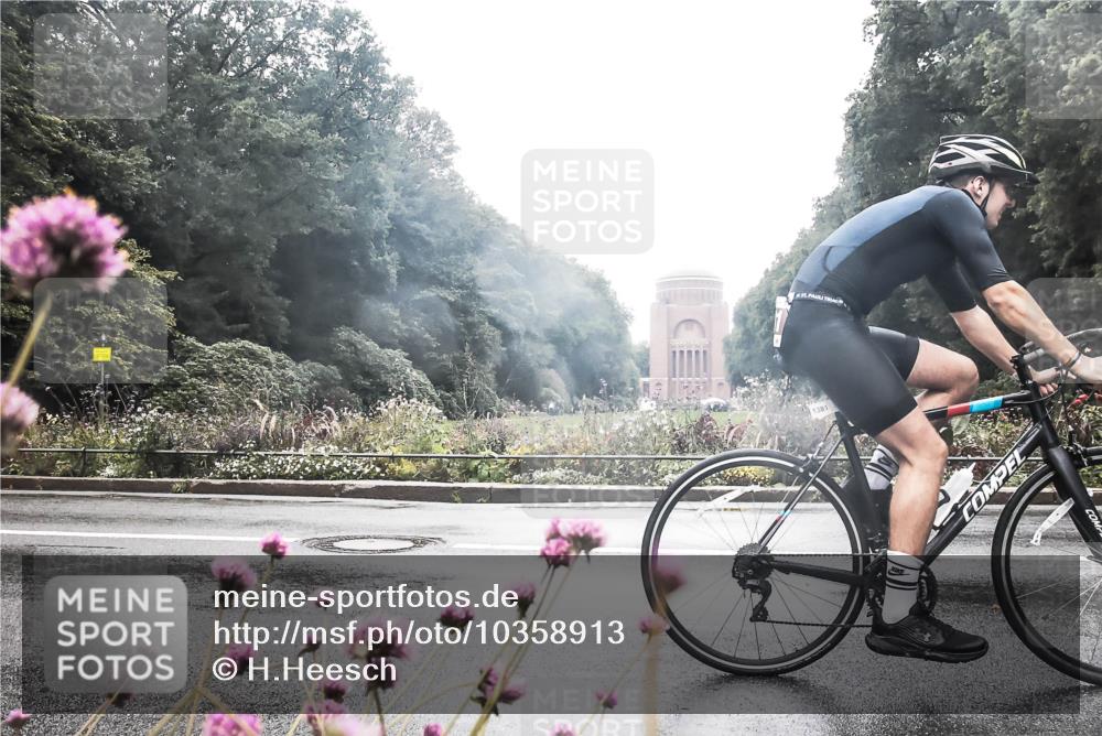 13.09.2026 - Stadtparktriathlon H.Heesch http://msf.ph/oto/10358913 13.09.2026 13:23:26 Radfahren 1379, 1381, 1459, 1476 meine-sportfotos.de