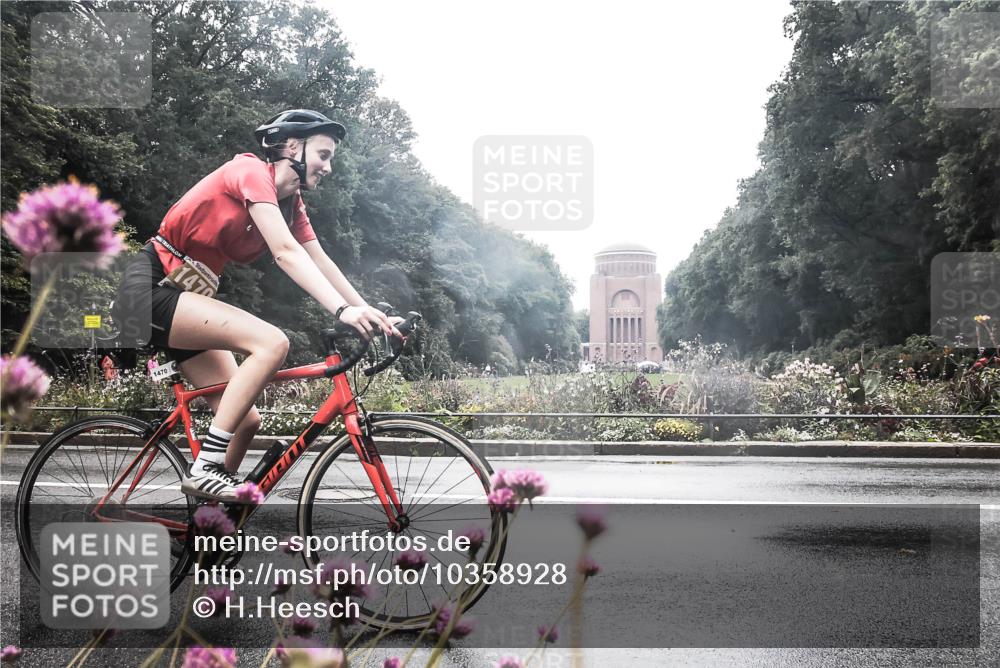 13.09.2026 - Stadtparktriathlon H.Heesch http://msf.ph/oto/10358928 13.09.2026 13:23:33 Radfahren 1440, 1470 meine-sportfotos.de