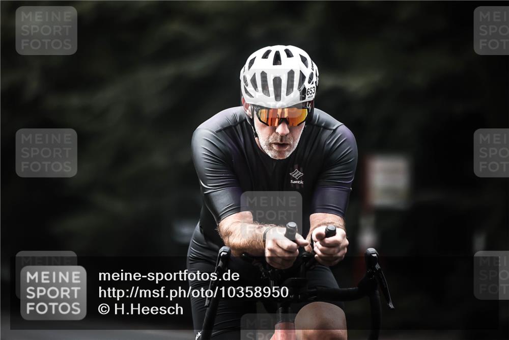 13.09.2026 - Stadtparktriathlon H.Heesch http://msf.ph/oto/10358950 13.09.2026 11:12:44 Radfahren 597, 653, 670, 702 meine-sportfotos.de