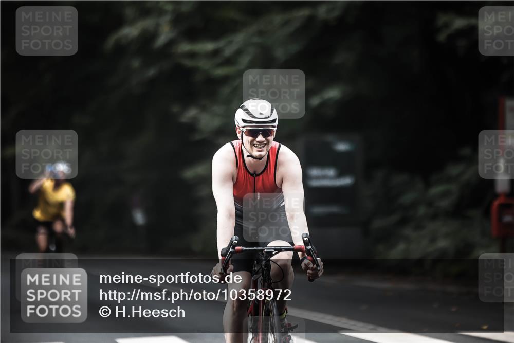 13.09.2026 - Stadtparktriathlon H.Heesch http://msf.ph/oto/10358972 13.09.2026 11:12:46 Radfahren 597, 653, 670, 702 meine-sportfotos.de