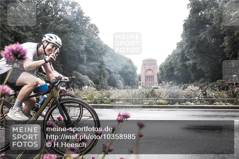 13.09.2026 - Stadtparktriathlon H.Heesch http://msf.ph/oto/10358985 13.09.2026 13:24:09 Radfahren 1199, 1289, 1351, 1426, 1446, 1452, 1485, 1508 meine-sportfotos.de