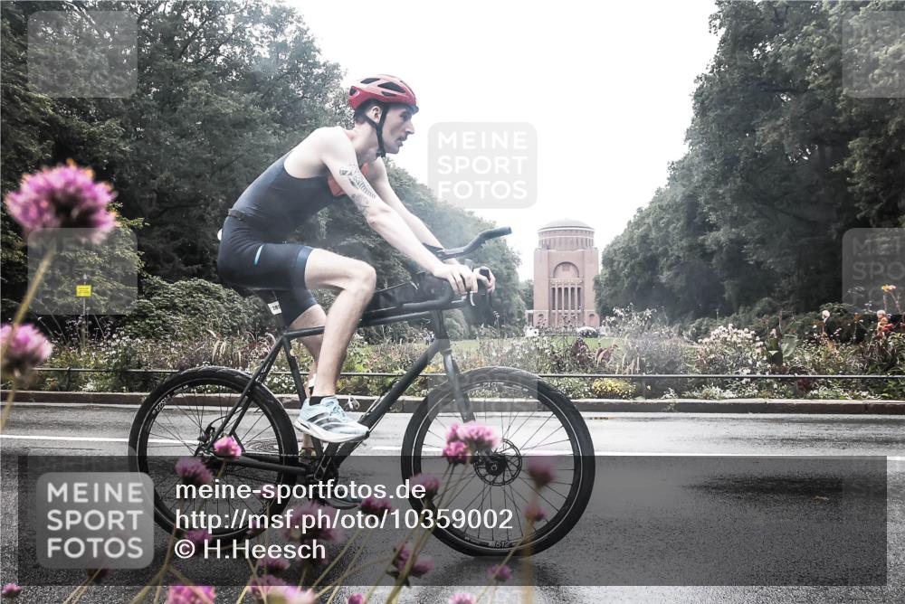13.09.2026 - Stadtparktriathlon H.Heesch http://msf.ph/oto/10359002 13.09.2026 13:24:11 Radfahren 1199, 1289, 1351, 1426, 1446, 1450, 1452, 1465 meine-sportfotos.de