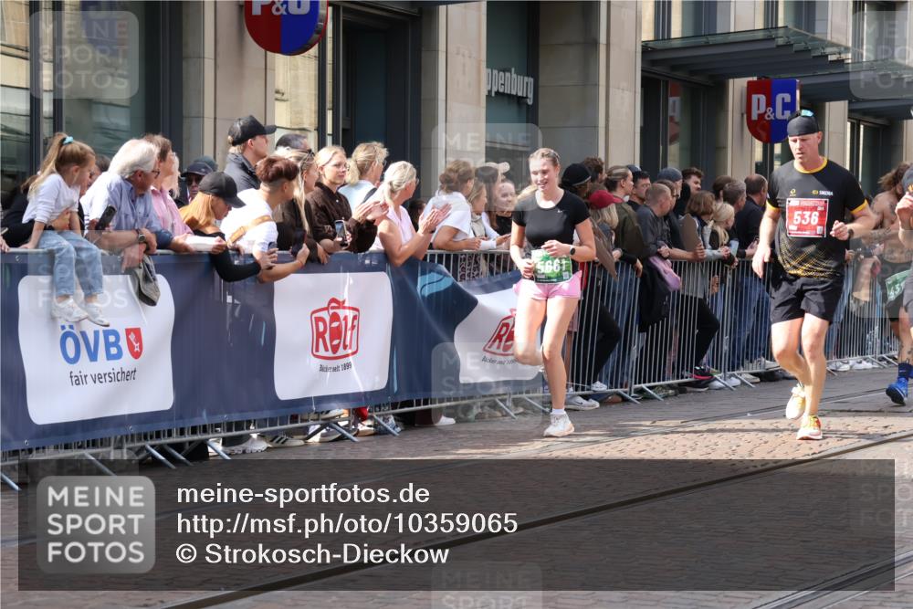 13.09.2026 - 21. swb-Marathon Bremen Strokosch-Dieckow http://msf.ph/oto/10359065 13.09.2026 13:35:16 Ziel 156, 532, 607, 1150, 2041, 2090, 2318, 2356, 2866, 3055, 3087, 3226, 3621, 3704, 3780, 4062, 4326, 5308, 5467, 5468, 5584, 5586, 5661, 6315, 6418, 6465, 6466, 6644, 6649, 6837, 7285, 7305, 7377, 7597, 7675, 7700, 8401, 8530, 8773, 8816, 8915, 9784, 9845, 9862, 9887, 9892, 13121, 13213, 536, 2003, 2366, 2413, 2430, 2492, 2625, 2866, 3063, 3311, 3916, 4062, 4487, 4635, 4985, 5016, 5125, 5647, 6320, 6391, 6403, 6627, 6655, 6750, 6756, 7123, 7405, 7657, 7750, 8515, 9017 meine-sportfotos.de