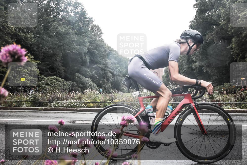 13.09.2026 - Stadtparktriathlon H.Heesch http://msf.ph/oto/10359076 13.09.2026 13:24:38 Radfahren 1359, 1427, 1431, 1445 meine-sportfotos.de