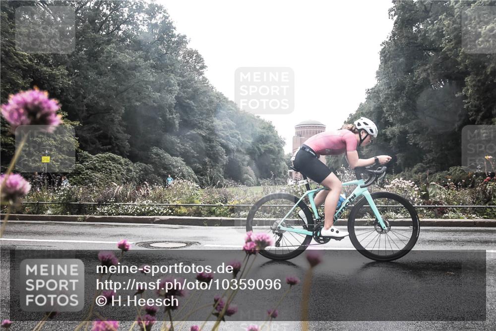 13.09.2026 - Stadtparktriathlon H.Heesch http://msf.ph/oto/10359096 13.09.2026 13:24:43 Radfahren 1389, 1431, 1502 meine-sportfotos.de