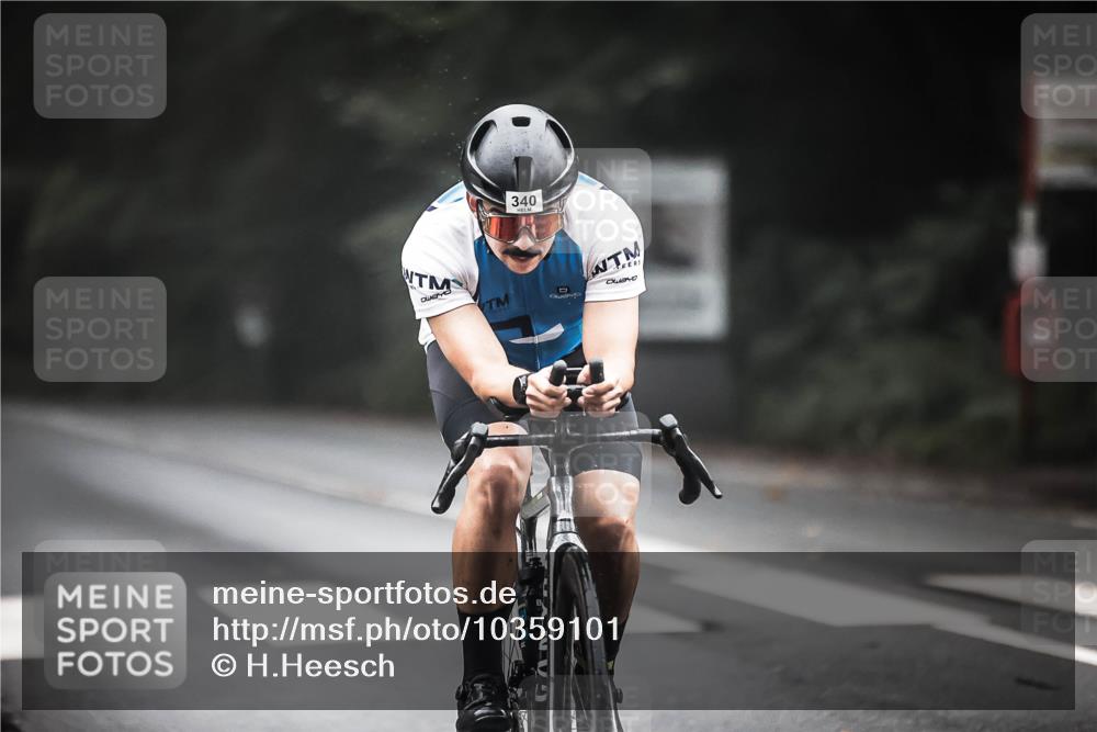 13.09.2026 - Stadtparktriathlon H.Heesch http://msf.ph/oto/10359101 13.09.2026 09:56:14 Radfahren 340 meine-sportfotos.de